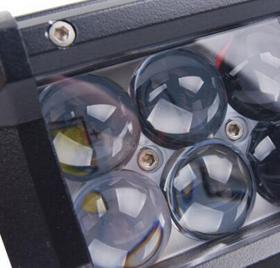 Aggiornamento della luce offroad del LED dall'applicazione dell'obiettivo 4D ...